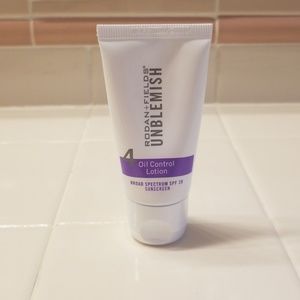 Rodan and fields unblemished